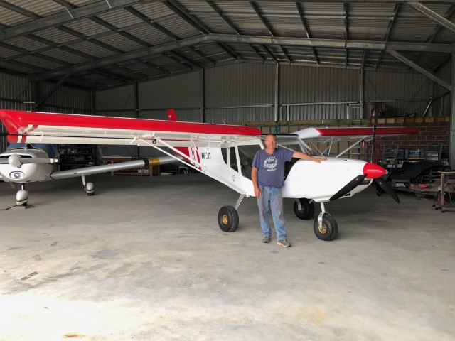 CH750 STOL in the hangar