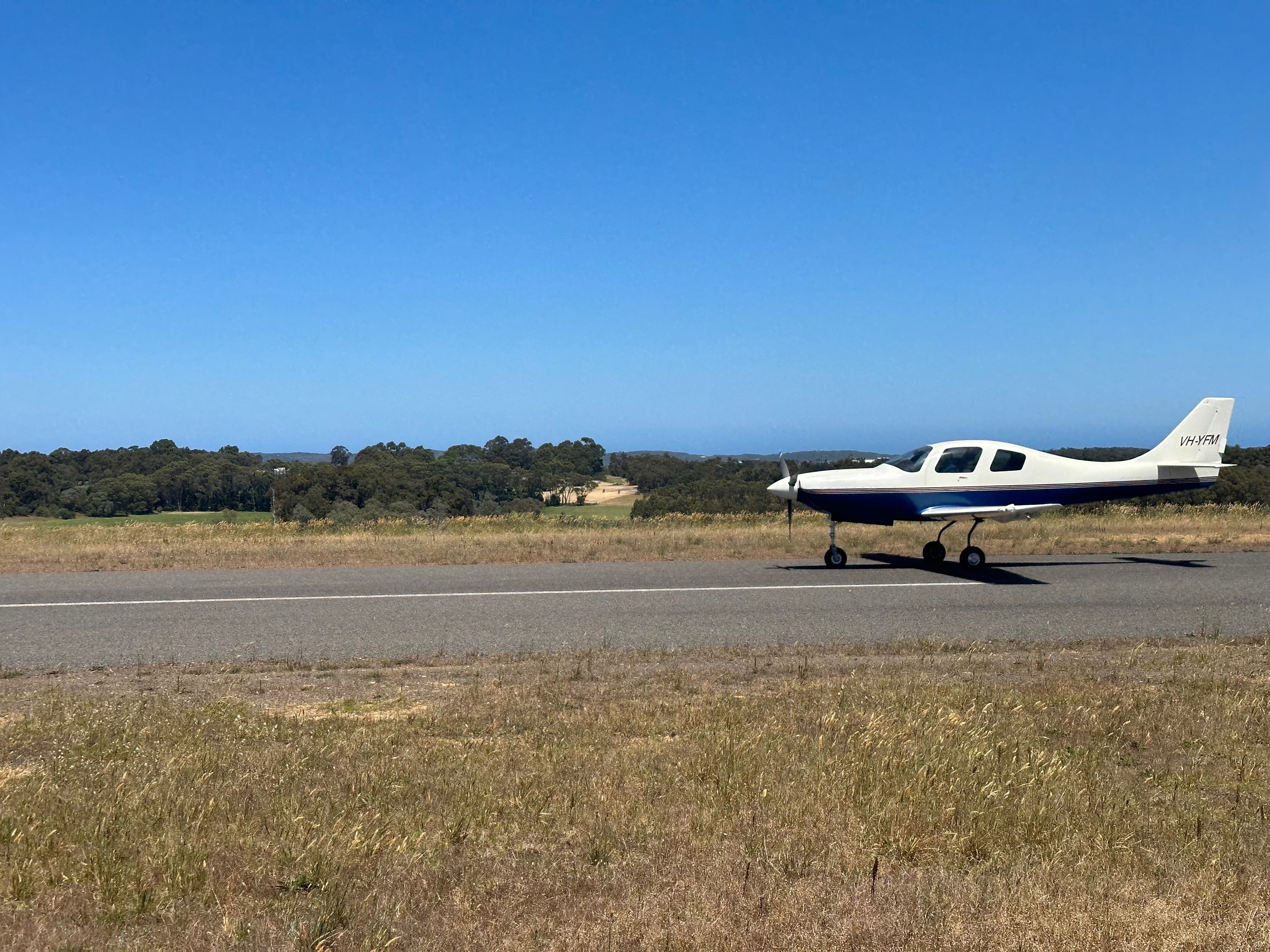 Taxiing Runway 09