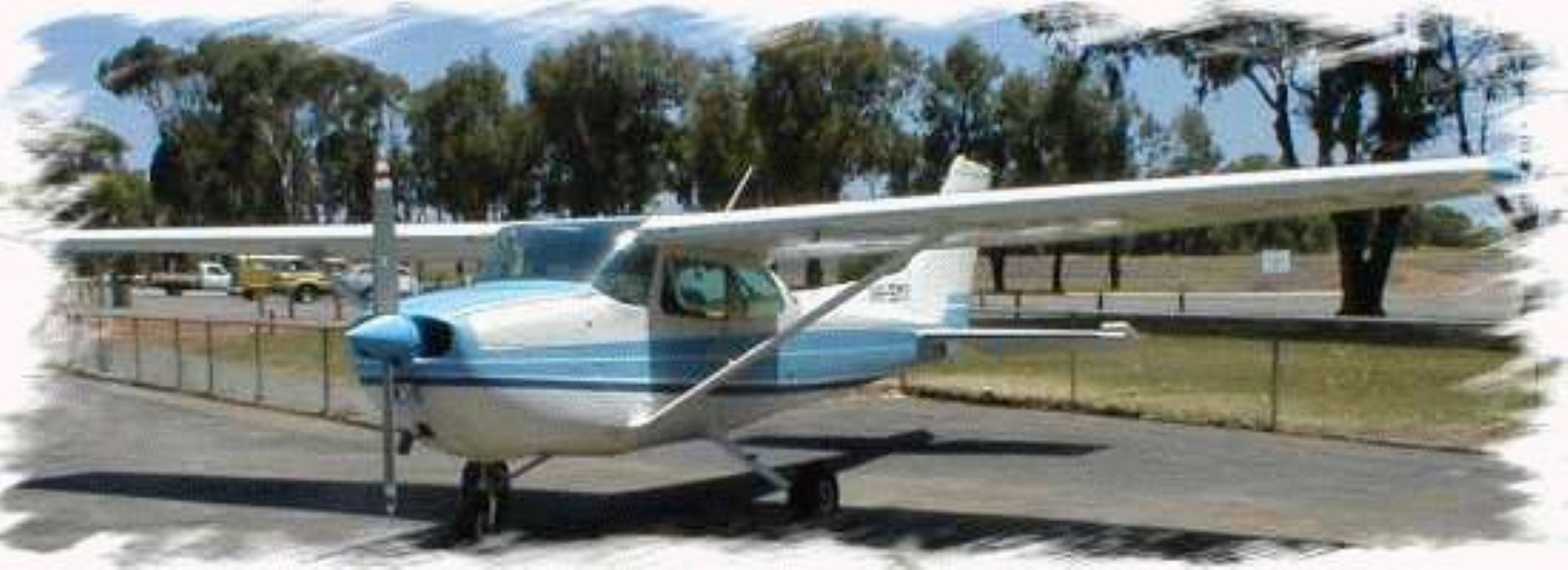 I hired VH-SMY in Geraldton to fly out and visit a friend in Sandstone. She was a bit unloved and could only manage 90 knots.
